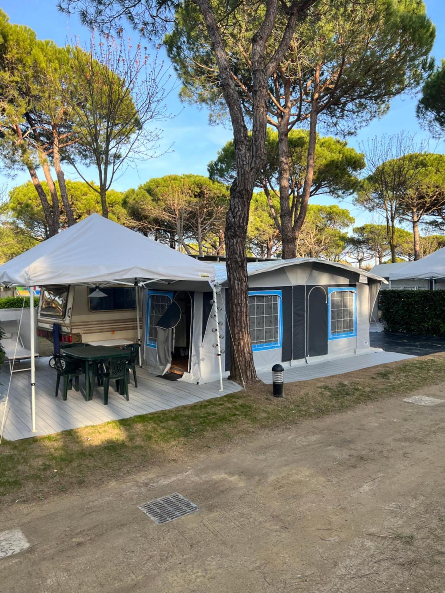Caravan Cavallino - Valentini In Campeggio Union Lido Екстериор снимка